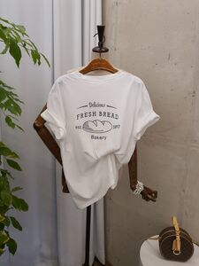 [여름신상 무배] 베이커리 레터링 루즈핏 라운드 반팔 티셔츠