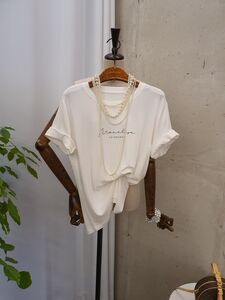 [1+1봄신상 무배] 모나리자 레터링 찰랑 스판 라운드 반팔 티셔츠