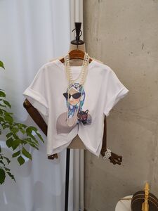 [봄신상 무배] 스카프걸 프린팅 루즈핏 라운드 반팔 티셔츠